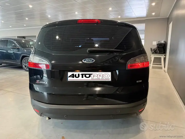 Ford S-Max 2009 photo 3