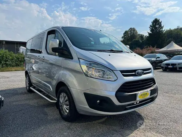 Ford Tourneo Custom 2016 photo 4