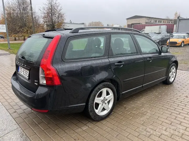Volvo V50 2009 photo 4