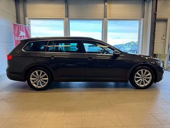 Volkswagen Passat 2021 photo 5