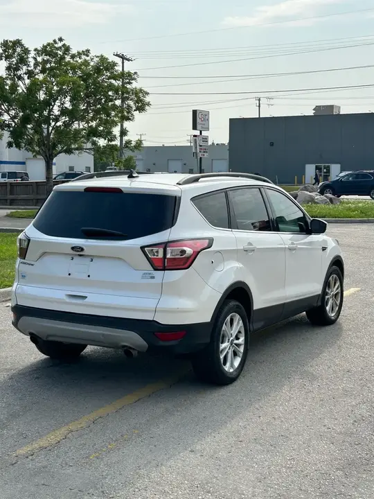 Ford Escape 2018 photo 5