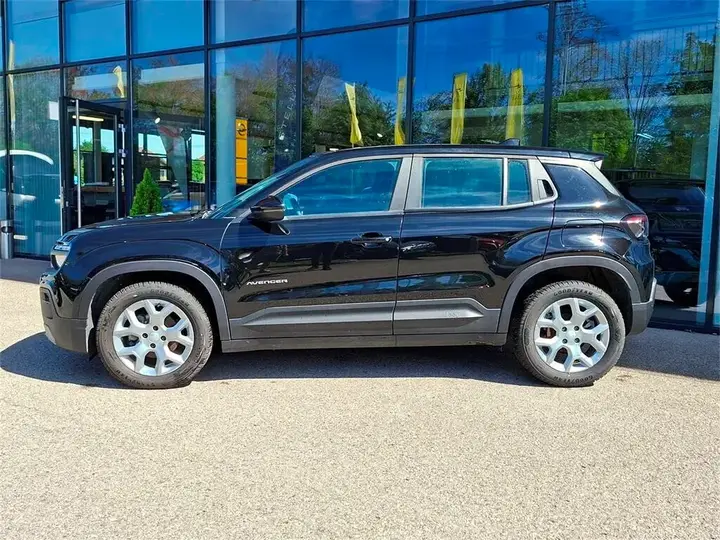 Jeep Avenger 2025 photo 2