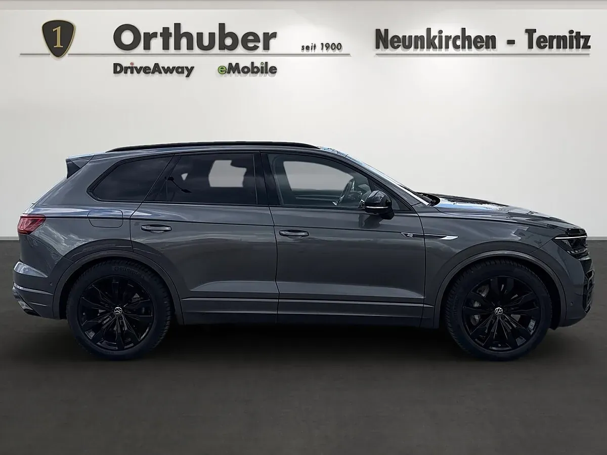 Volkswagen Touareg 2020 photo 3