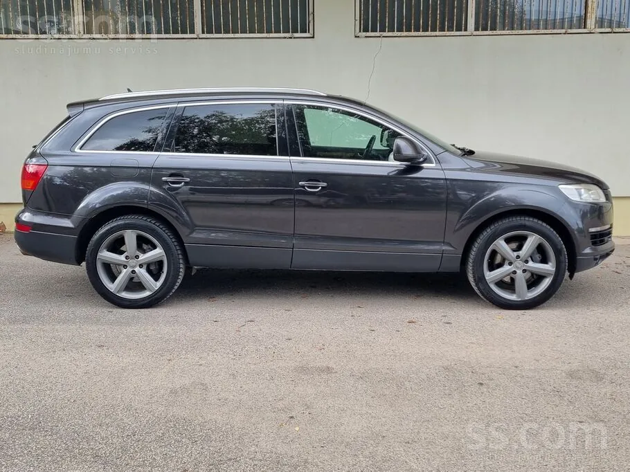 Audi Q7 2006 photo 4