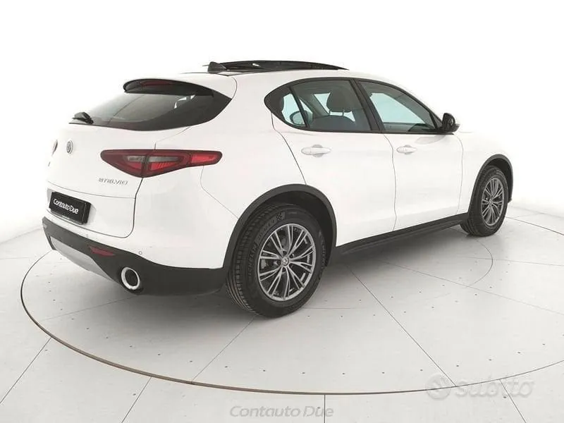 Alfa Romeo Stelvio 2018 photo 5