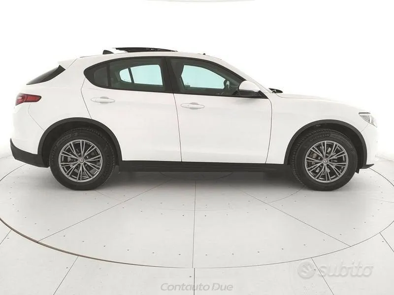 Alfa Romeo Stelvio 2018 photo 4