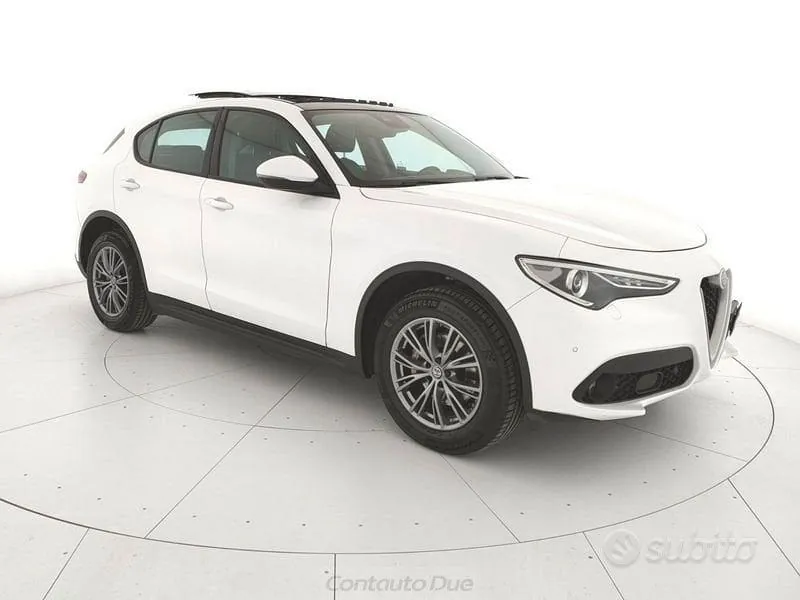 Alfa Romeo Stelvio 2018 photo 3