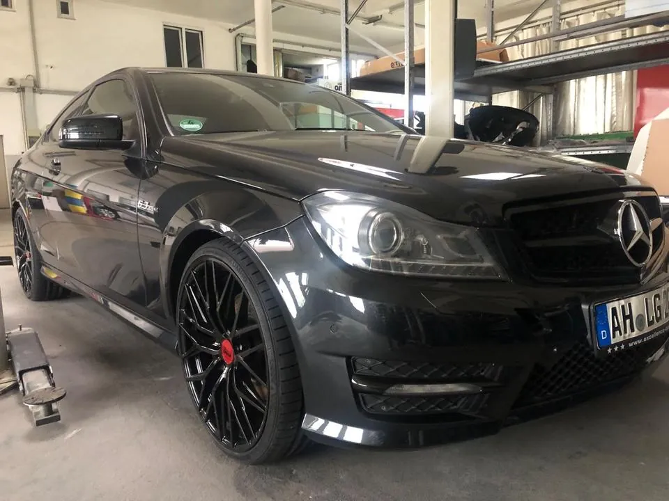 Mercedes-Benz C350