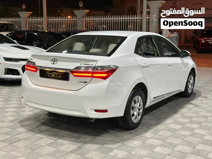 Toyota Corolla 2018 photo 2