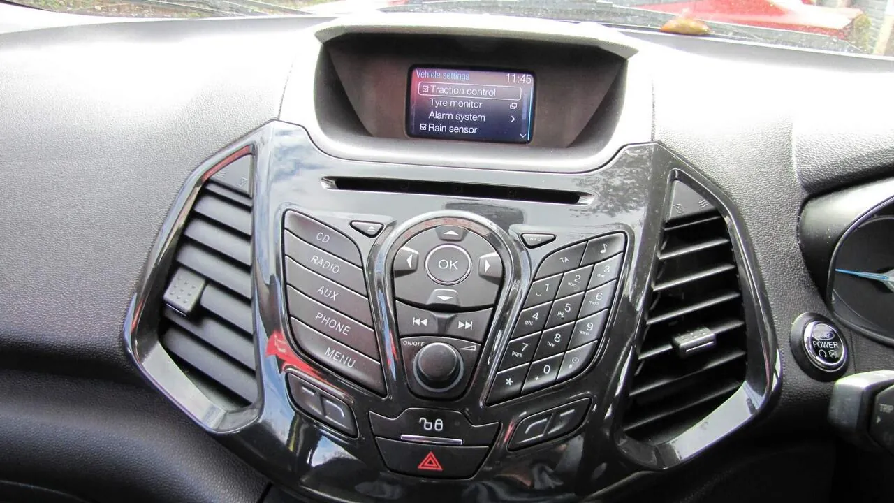 Ford Ecosport 2016 photo 4