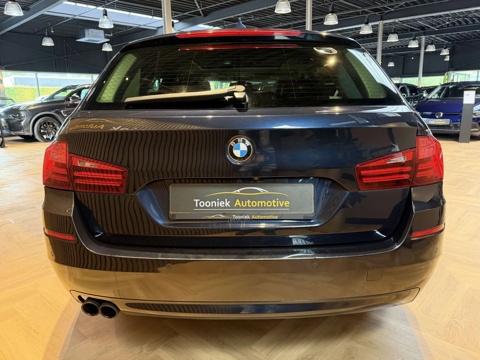 BMW 5 Series 2015 photo 4