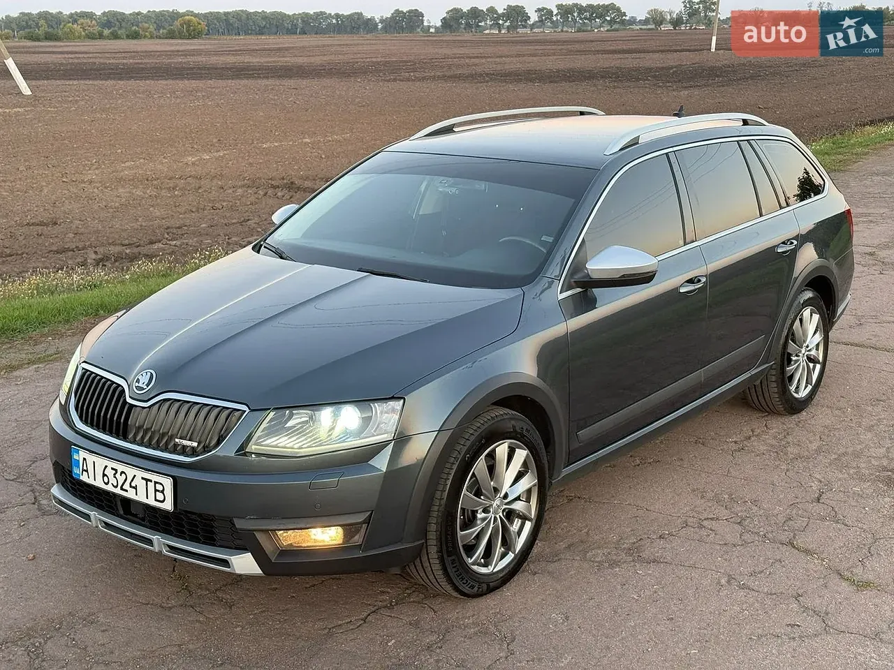 Skoda Octavia Scout 2015 photo 3