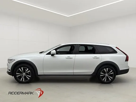 Volvo V90 Cross Country 2021 photo 4