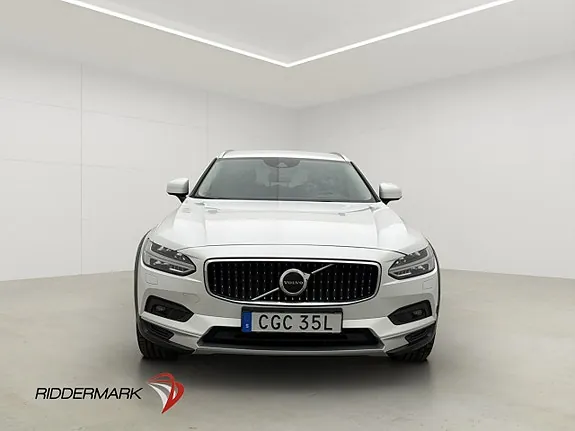Volvo V90 Cross Country 2021 photo 2