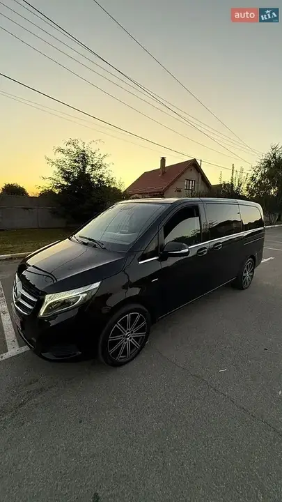 Mercedes-Benz V-Class 2015 photo 5