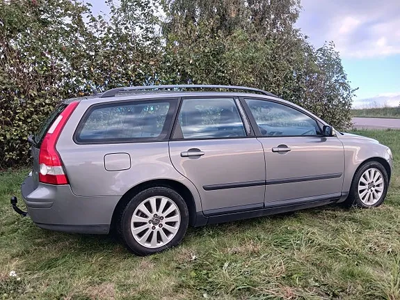 Volvo V50 2005 photo 4