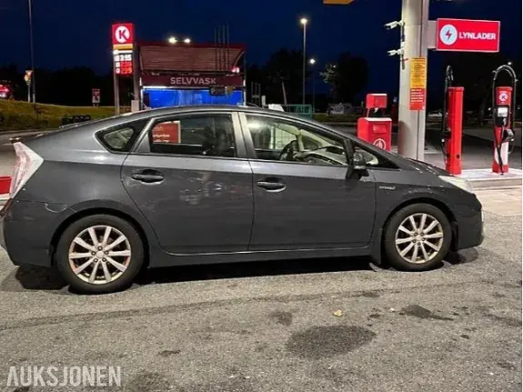 Toyota Prius 2013 photo 5