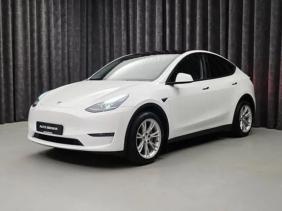 Tesla Model Y 2023 photo 3