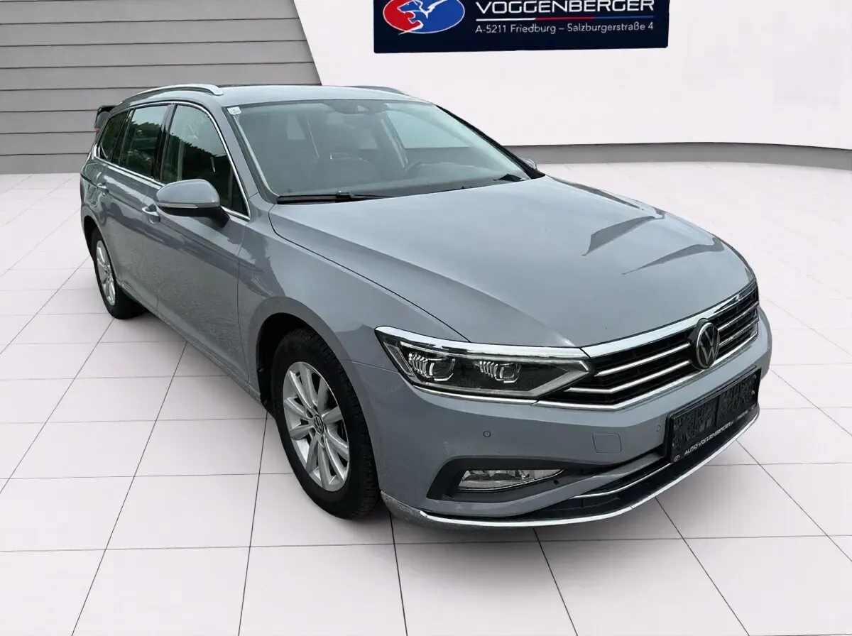 Volkswagen Passat 2023 photo 3