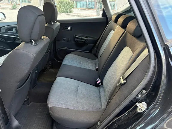 Kia Ceed 2011 photo 5