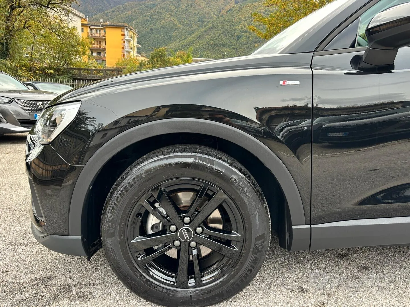 Audi Q3 2022 photo 3