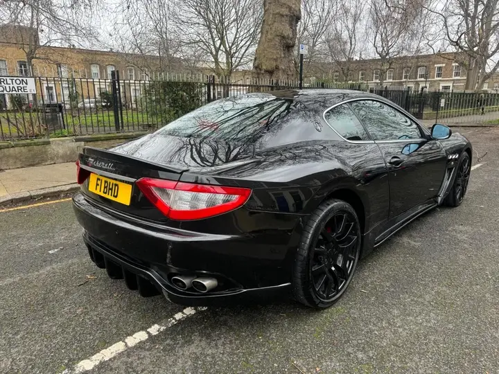 Maserati Granturismo 2013 photo 3