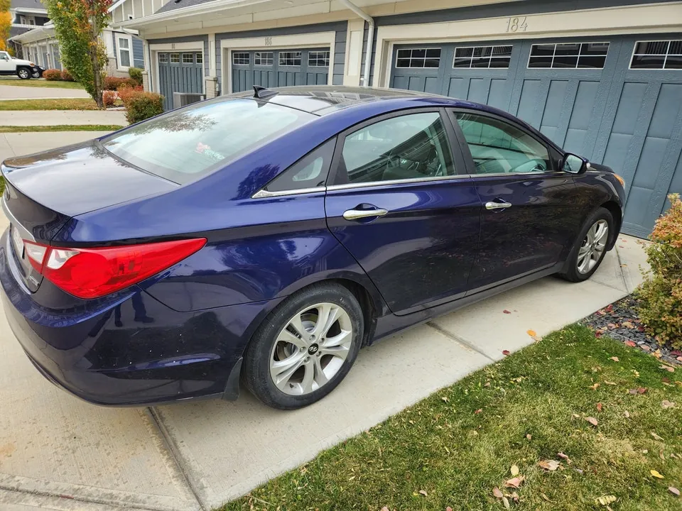 Hyundai Sonata 2012 photo 4