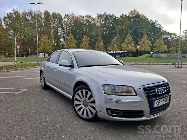 Audi A8 2008 photo 2