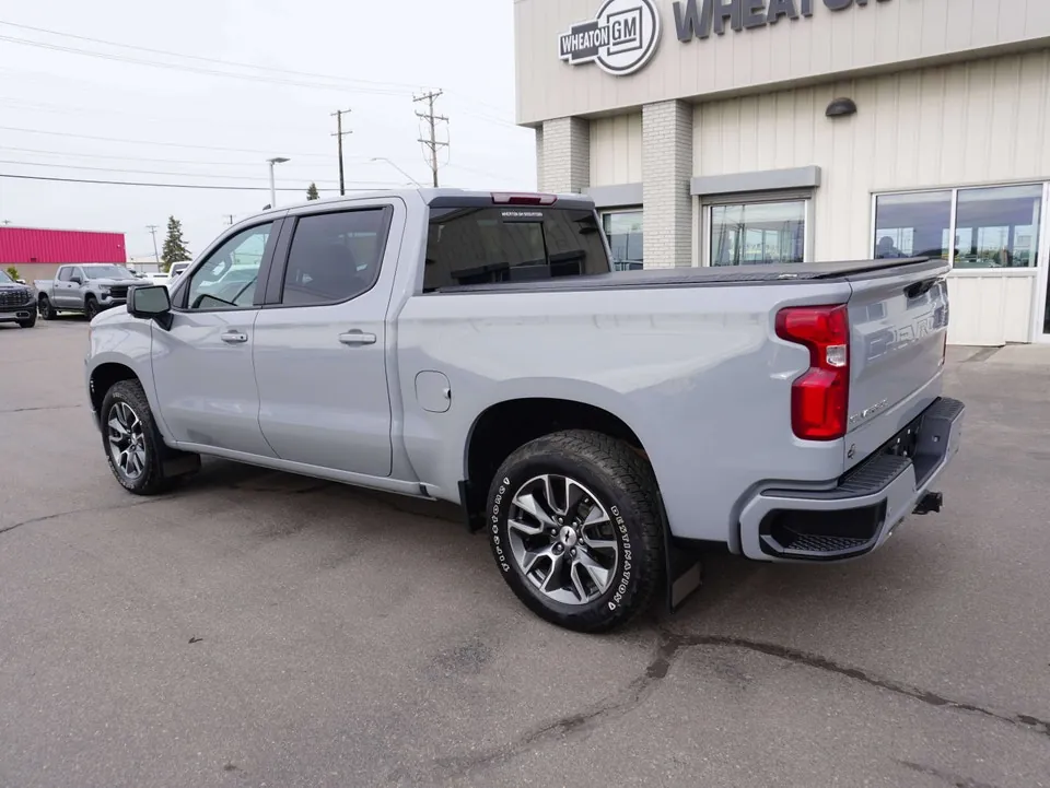 Chevrolet Silverado 1500 2024 photo 3