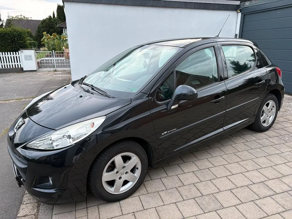 Peugeot 207