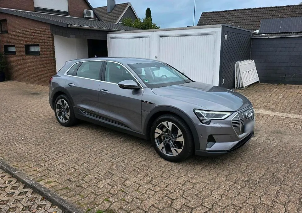 Audi E-Tron 55 Quattro