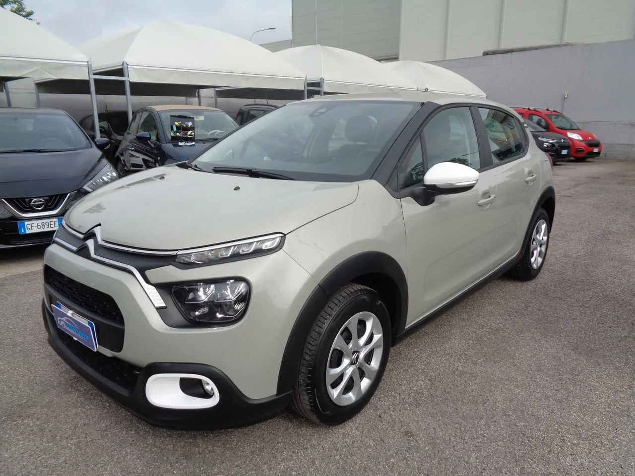 Citroen C3 2023 photo 2