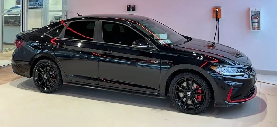 Volkswagen Jetta 2025 photo 2