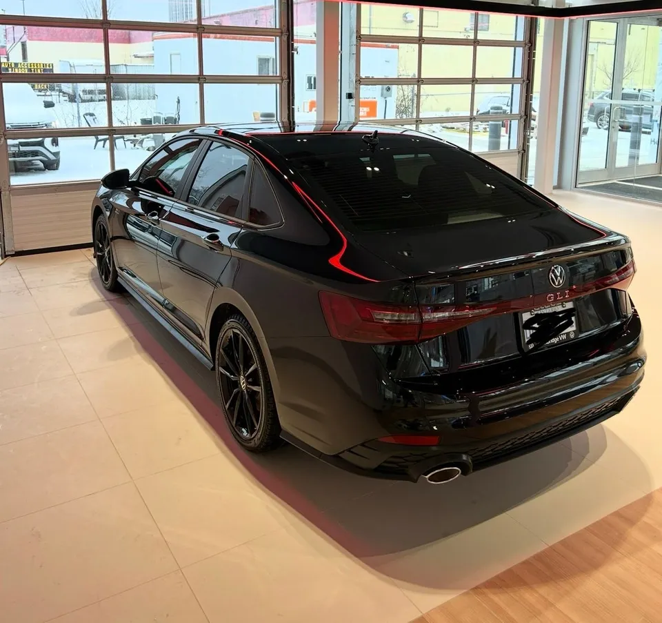 Volkswagen Jetta 2025 photo 3