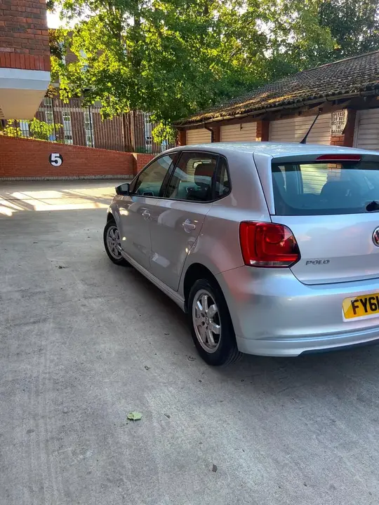 Volkswagen Polo 2011 photo 4
