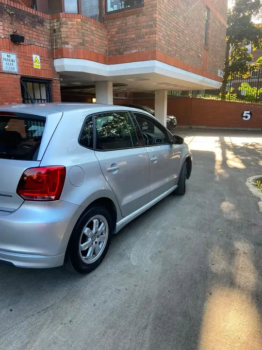 Volkswagen Polo 2011 photo 5