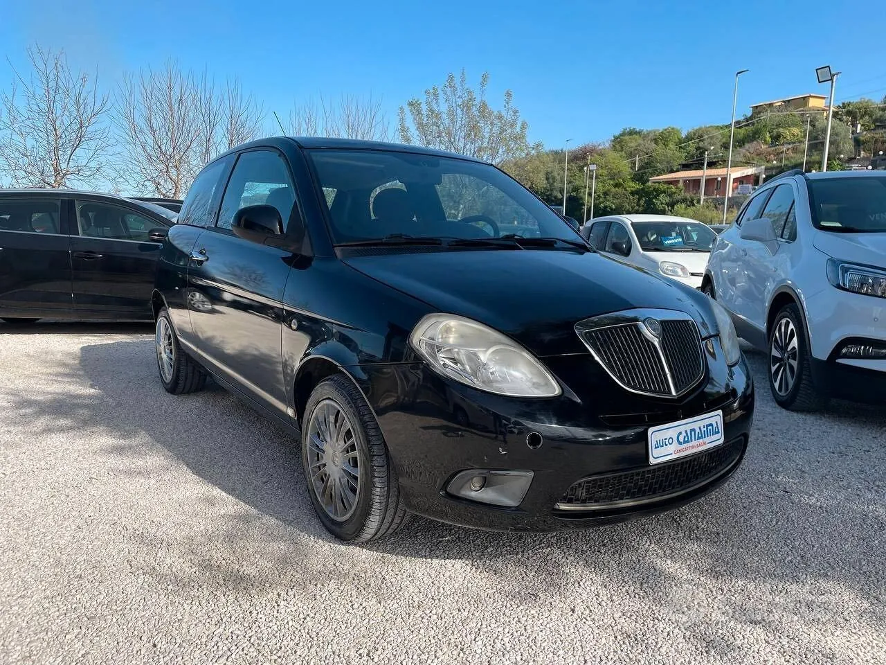 Lancia Ypsilon