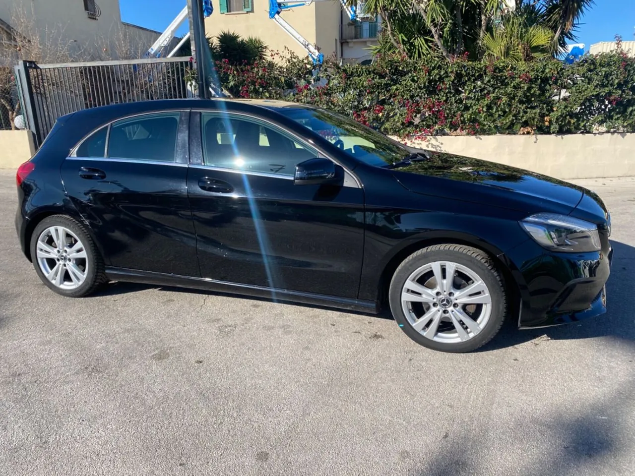 Mercedes-Benz A180 2018 photo 4