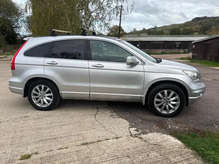 Honda Cr-V 2011 photo 2