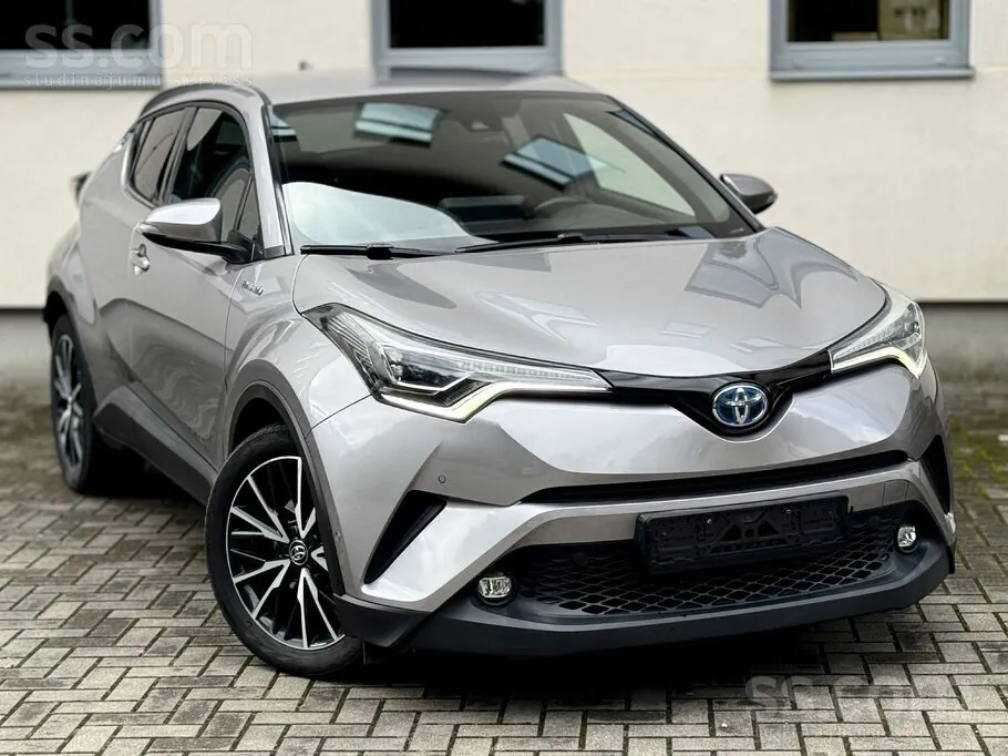 Toyota C-Hr 2017 photo 2