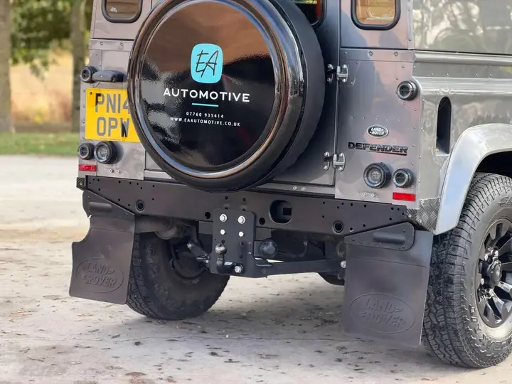 Land Rover Defender 90 2014 photo 3