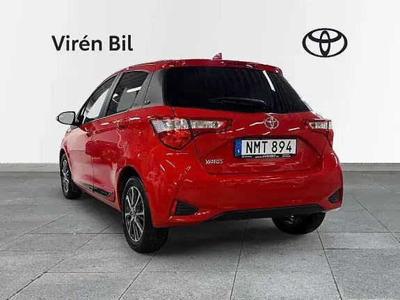 Toyota Yaris 2018 photo 2