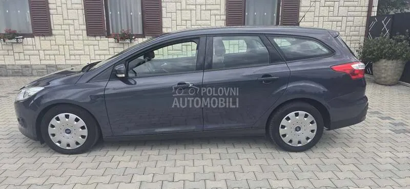 Ford Focus 2012 photo 4