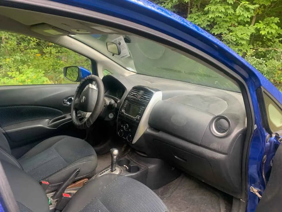 Nissan Versa Note 2015 photo 2