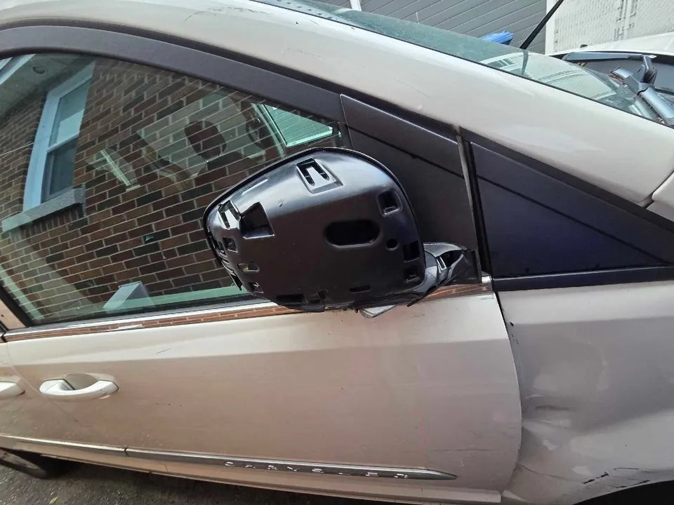 Chrysler Town And Country 2013 photo 5
