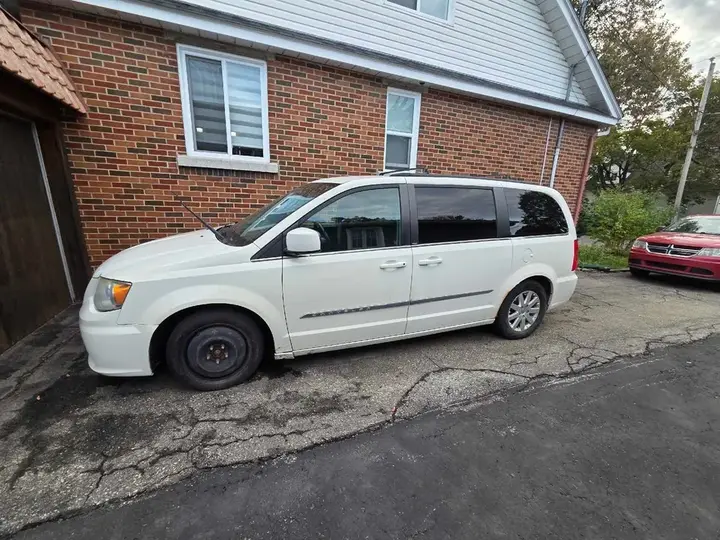 Chrysler Town And Country