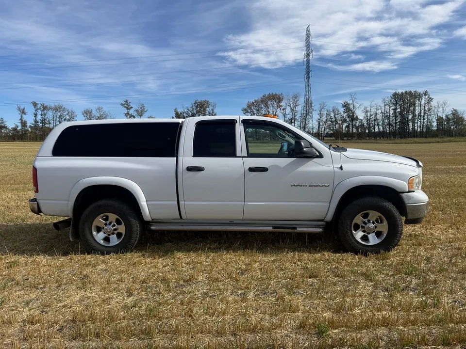 Dodge Ram 3500 2003 photo 3