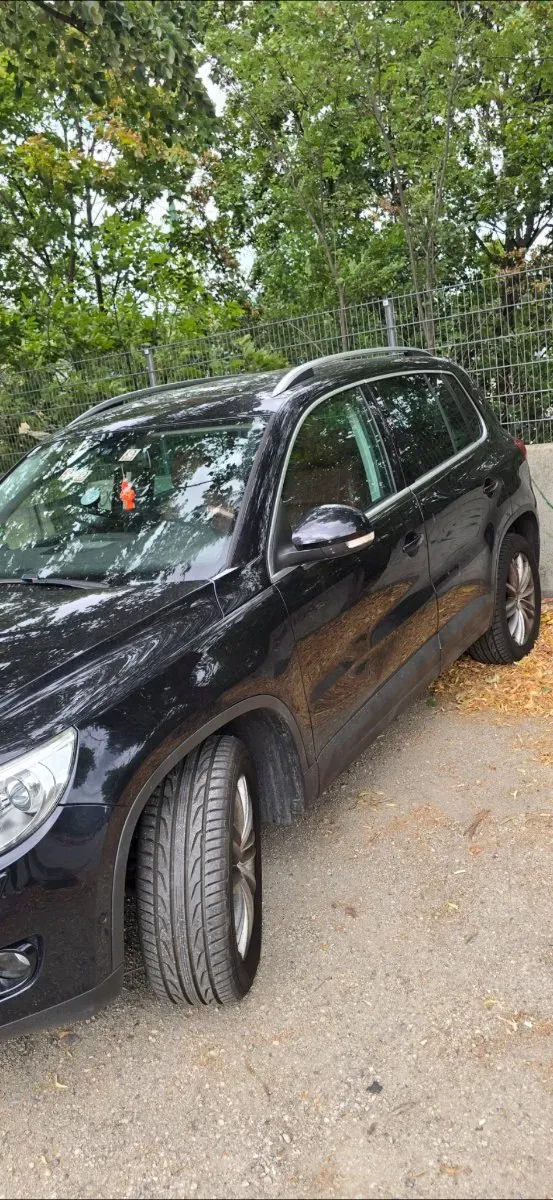 Volkswagen Tiguan 2009 photo 2