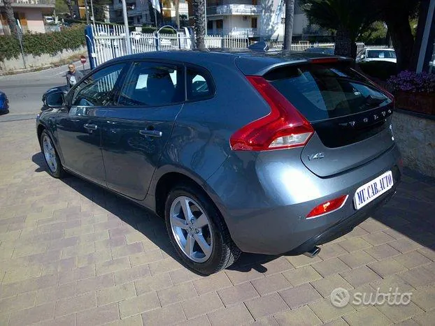 Volvo V40 2018 photo 5