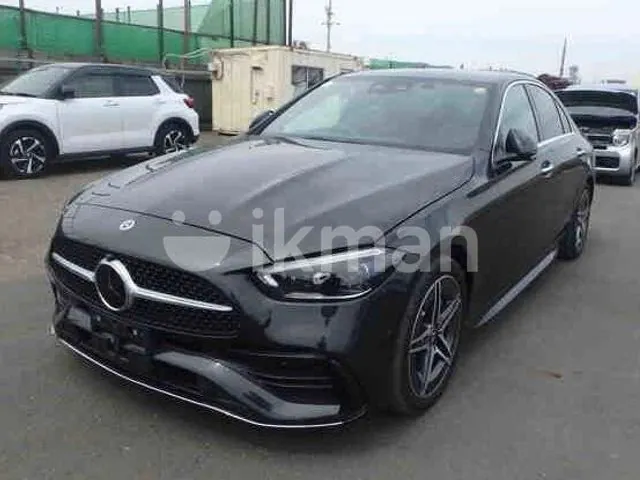 Mercedes-Benz C200 2023 photo 2